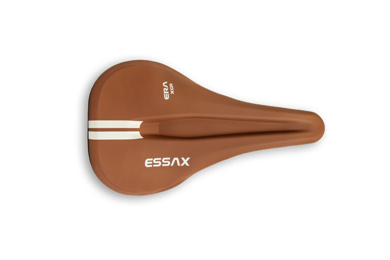 essax-sillin-eraxgr-marron-blanco